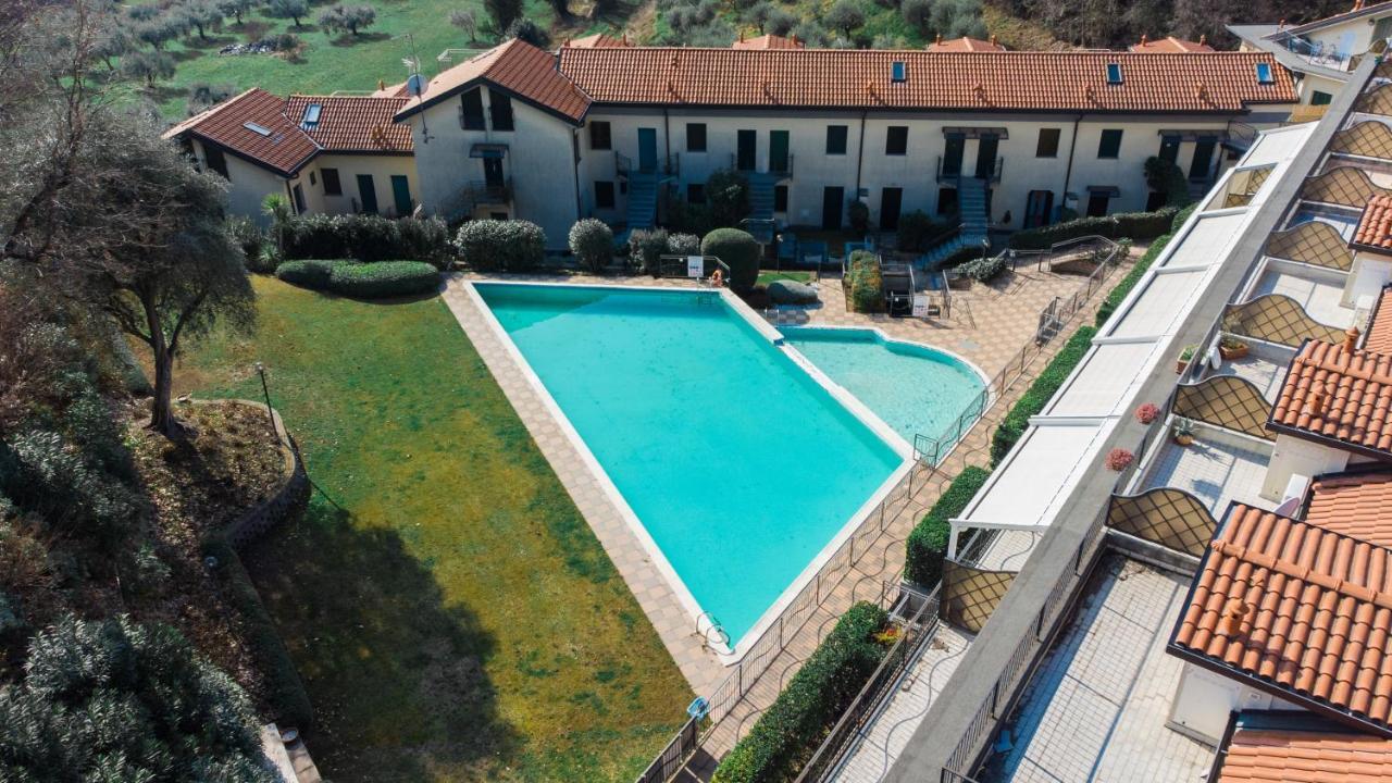 Residence Atollo Манерба-дель-Гарда Экстерьер фото