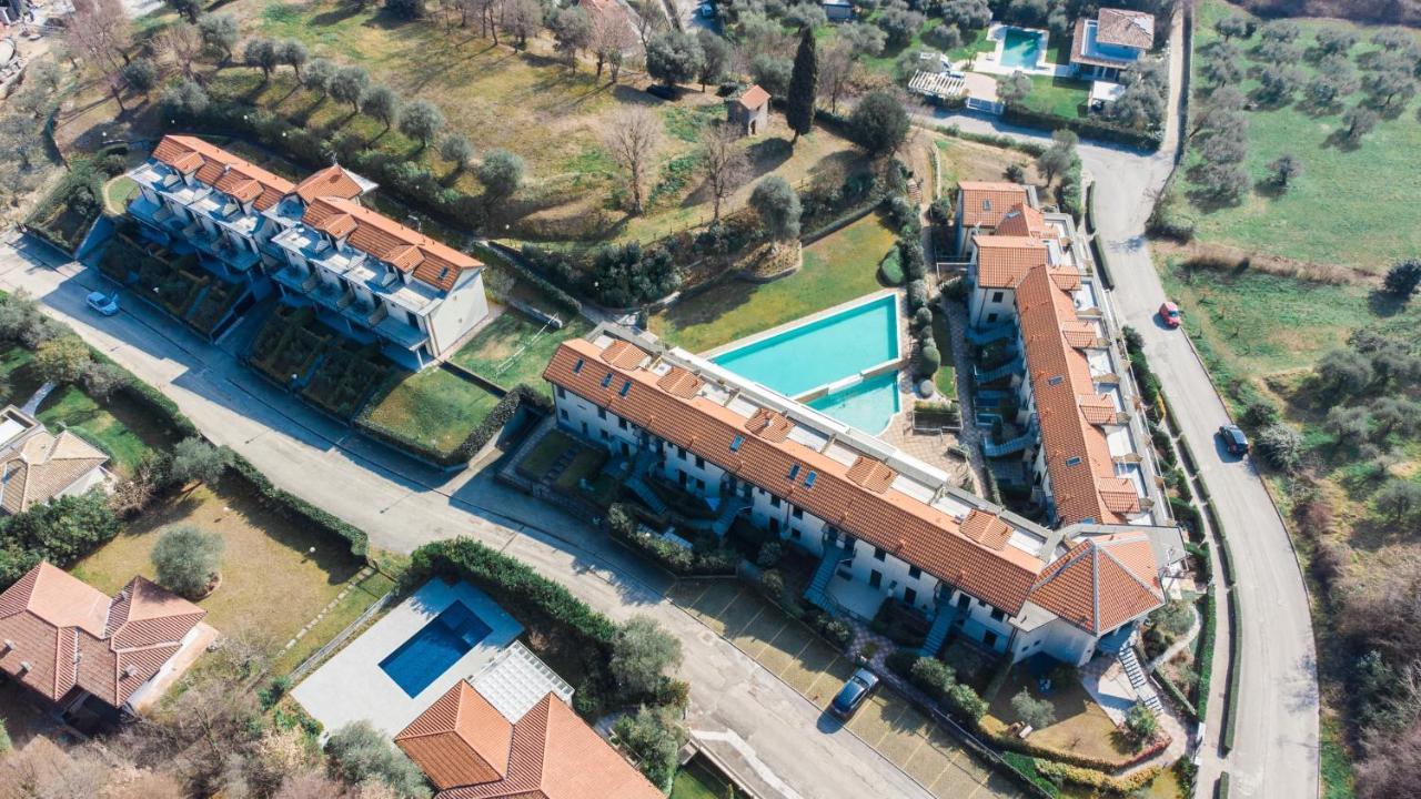 Residence Atollo Манерба-дель-Гарда Экстерьер фото
